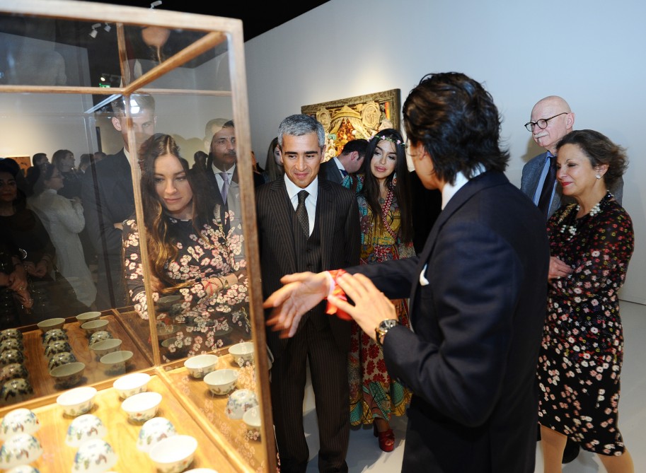 Heydar Aliyev Center hosts Chinese contemporary art exhibition