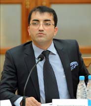 Асиф Усубалиев: Политический фарс Армении