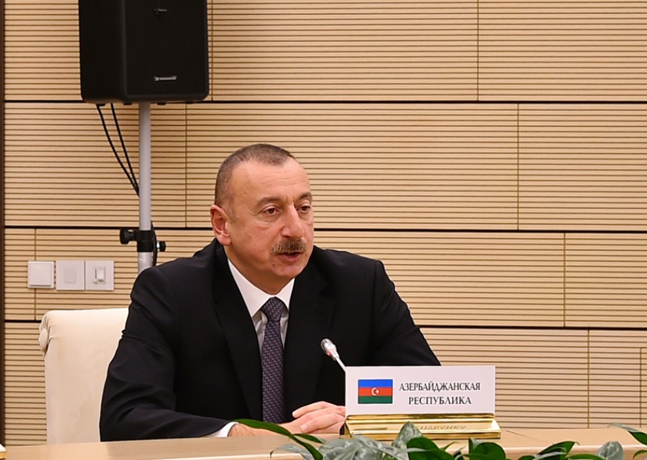 Президент Азербайджана Ильхам Алиев принял участие в неформальной встрече глав государств СНГ в Москве