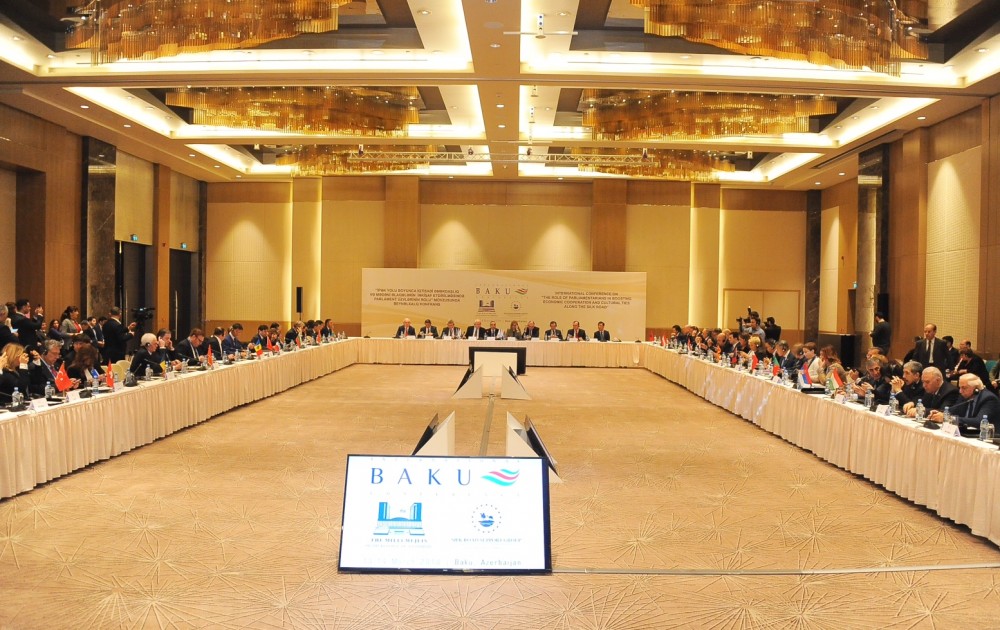 В Баку начала работу международная конференция Группы поддержки Шелкового пути Парламентской Ассамблеи ОБСЕ