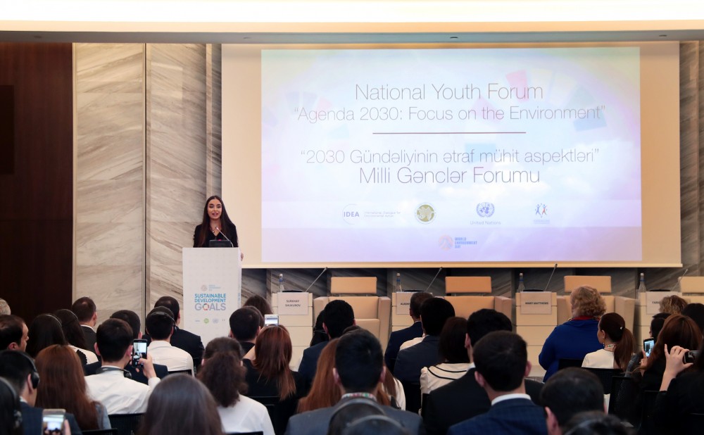 В Баку прошел Национальный молодежный форум на тему «Аспекты окружающей среды Повестки дня 2030»