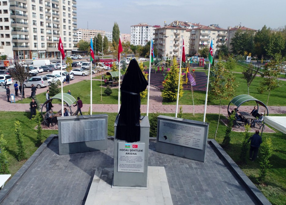 Khojaly park inaugurated, Khojaly martyrs memorial unveiled in Kayseri