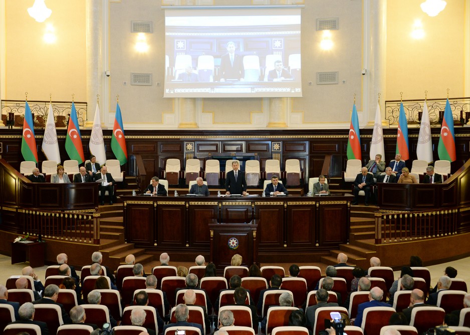 В Академии наук состоялась международная конференция, посвященная 90-летнему юбилею академика Джалала Алиева