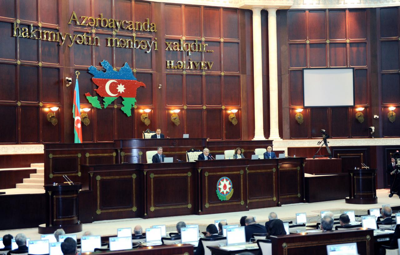 Избраны новые члены дисциплинарной комиссии парламента Азербайджана