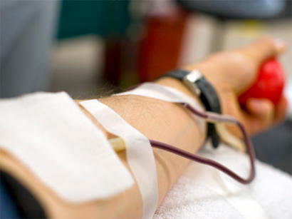 В Азербайджане по случаю Дня Ашура проводится добровольная акция сдачи крови